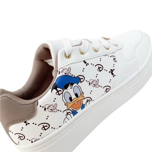 NEW / NENER WORN Disney Donald Duck White Low-Top Sneaker Women  6, 7 & 8 - Picture 7 of 11